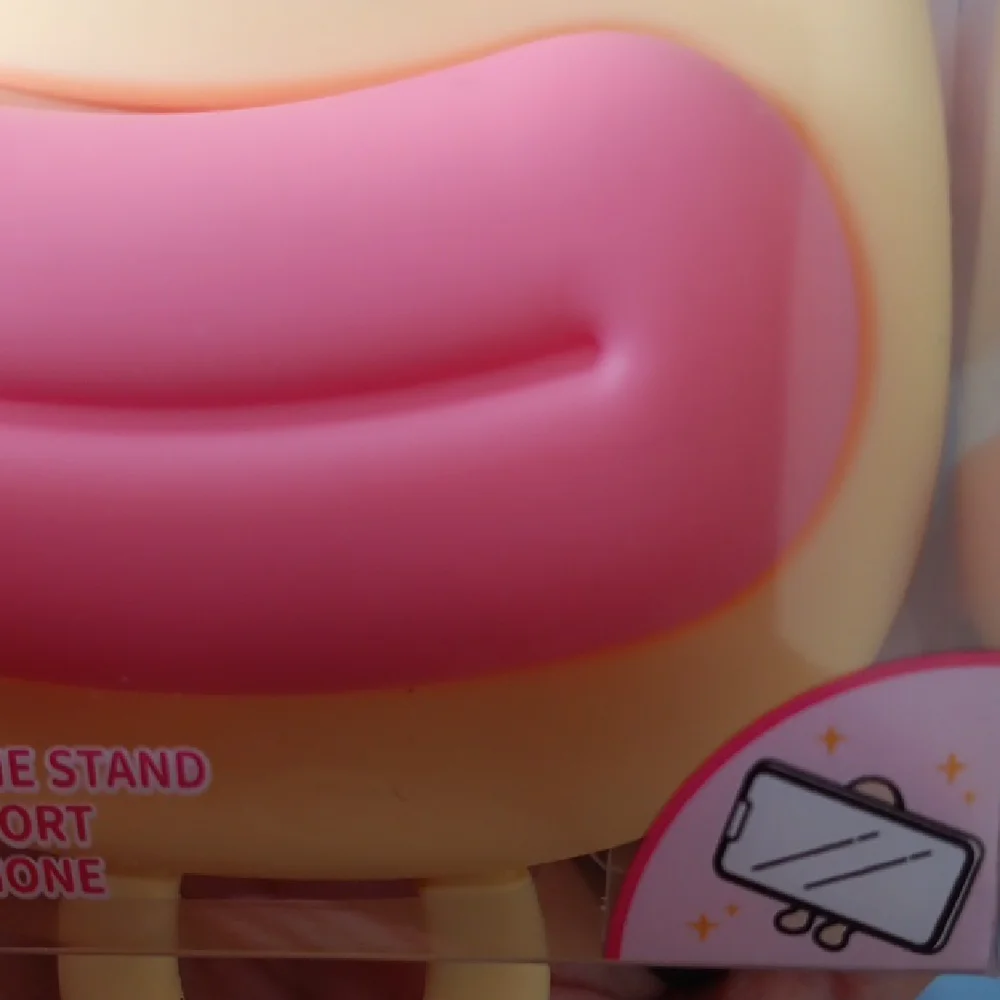 Cute Pink and Cream Portable Mirror - Picture 5 of 6